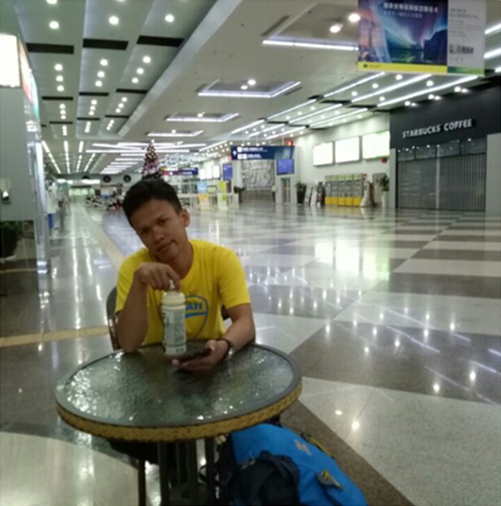 Lobby bandara3